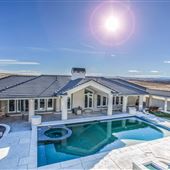 Sophisticated Villa With Pool House