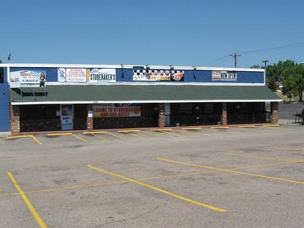 Studebaker's Bar & Grill