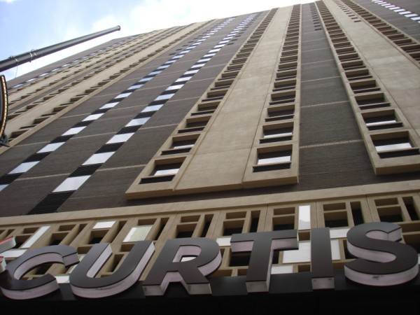 Curtis Hotel